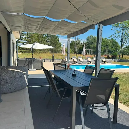 Capo House Gracisce